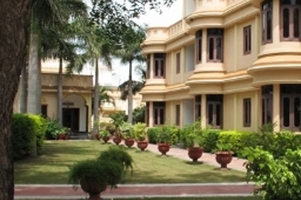 Hotel juSTa Rajputana (Udaipur)